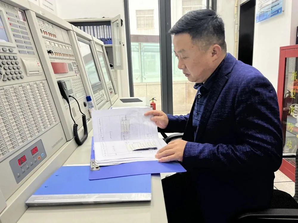 正在上传... 正在上传...